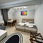 Apart Otel Donat İstanbul
