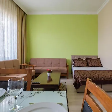 Hagiasophia Donat Apartahotel