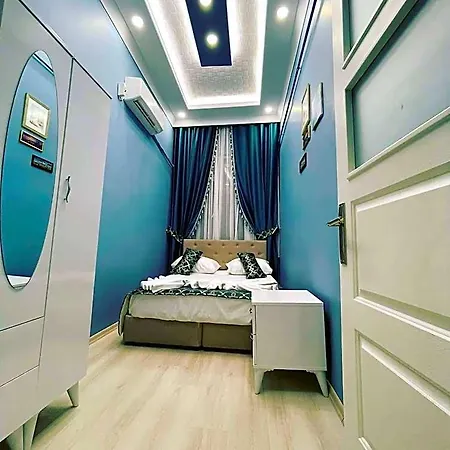 Donat Aparthotel 3*