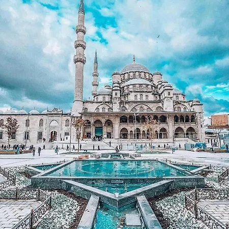 Hagiasophia Donat *