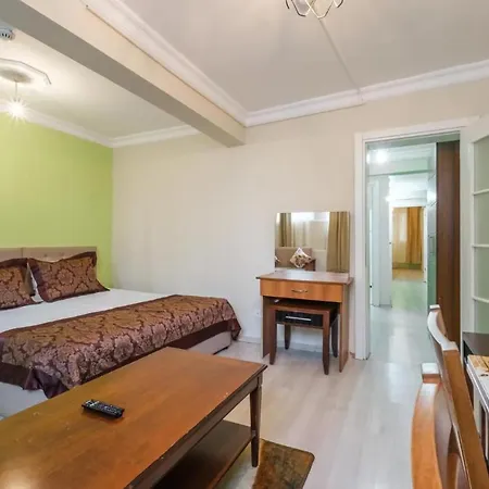 Hagiasophia Donat Aparthotel